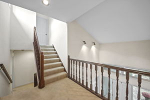 333 N Portage Path, Akron, OH 44303, USA Photo 13