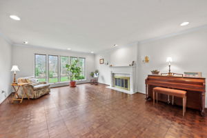 333 N Portage Path, Akron, OH 44303, USA Photo 4