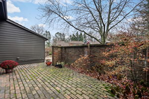 333 N Portage Path, Akron, OH 44303, USA Photo 30