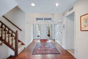 333 N Portage Path, Akron, OH 44303, USA Photo 1