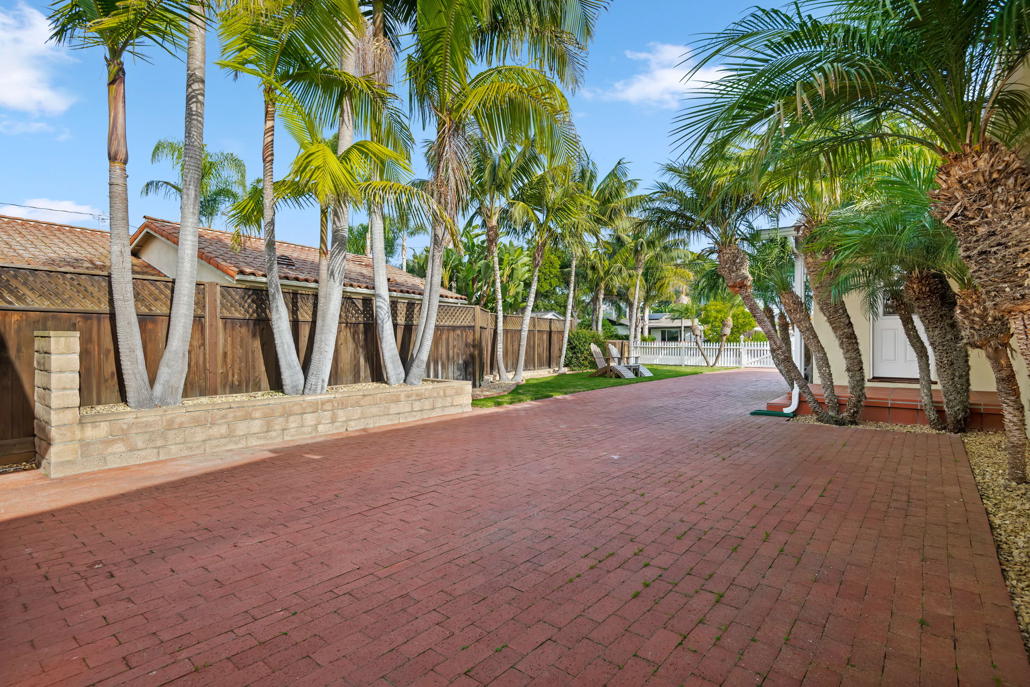 25 - Driveway