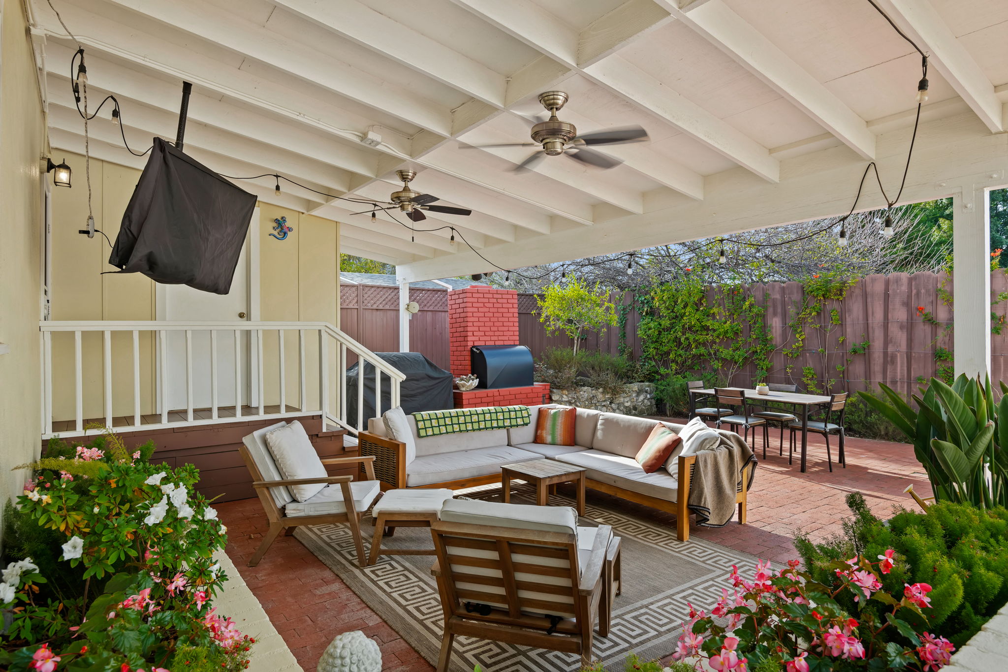 27 - Covered Patio