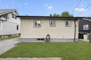  Photo 49