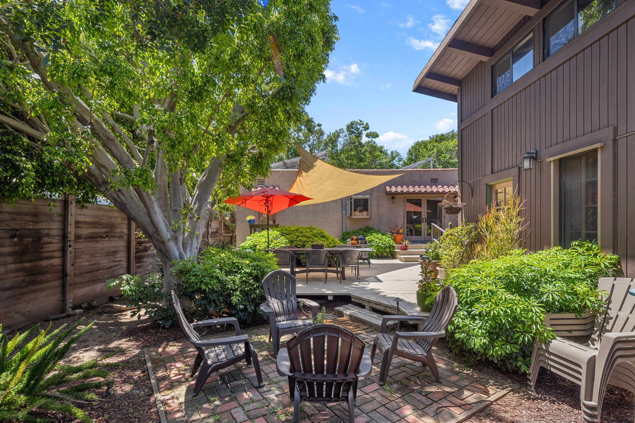 3330 Sherbourne Drive-33