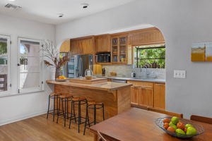 3330 Sherbourne Drive-14