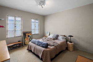 3330 Sherbourne Drive-21