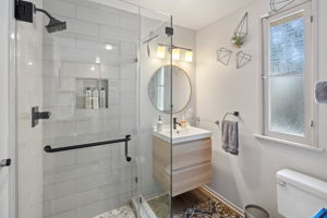 3330 Sherbourne Drive-40