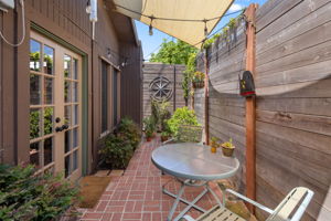 3330 Sherbourne Drive-41