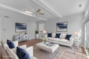 7X2A4981 virtually staged.jpeg