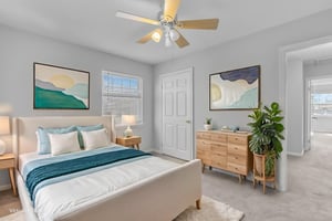 7X2A5051 virtually staged.jpeg