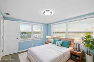 DSC05216 virtually staged.jpeg