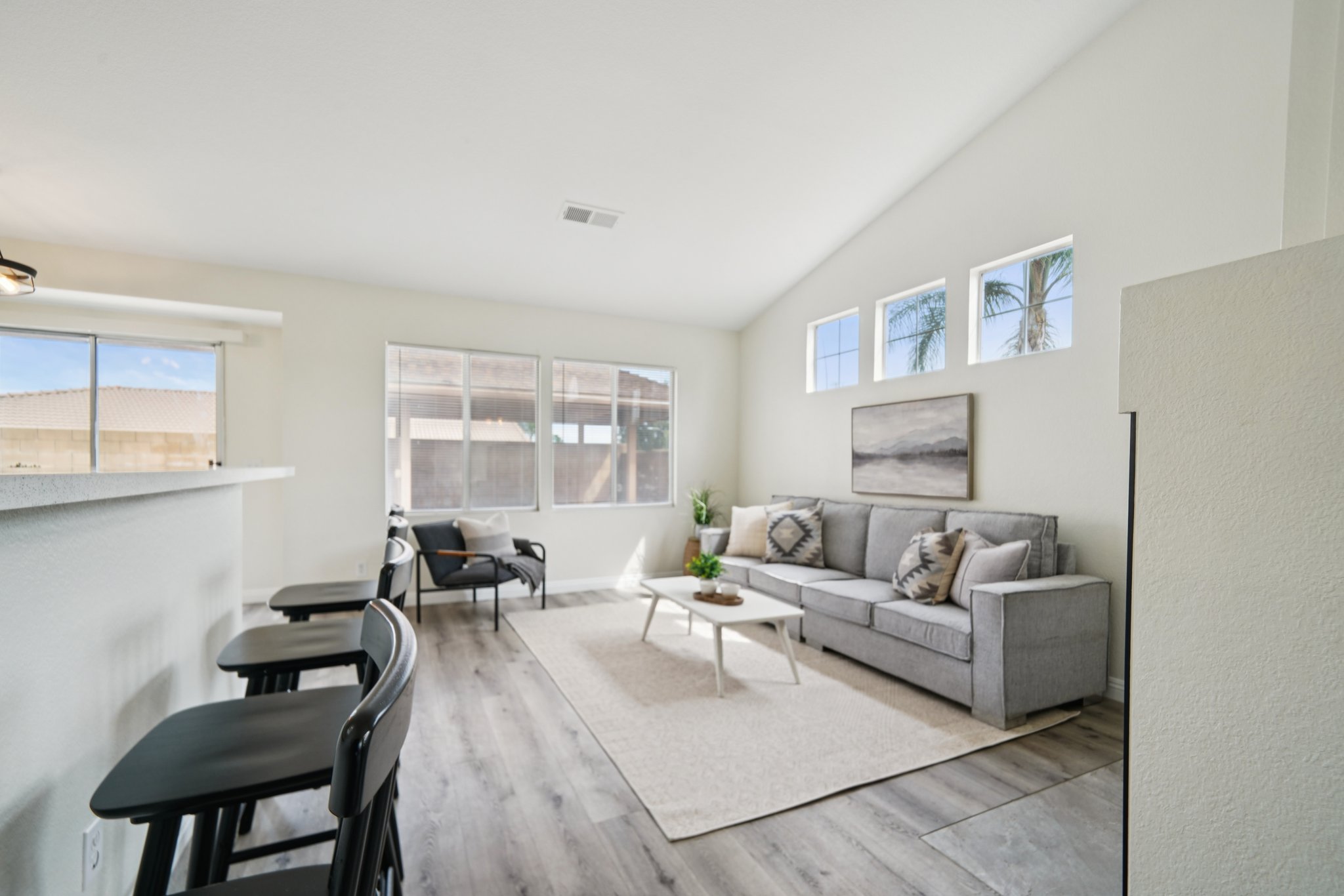 N Daisy Dr-S1809-015.jpg