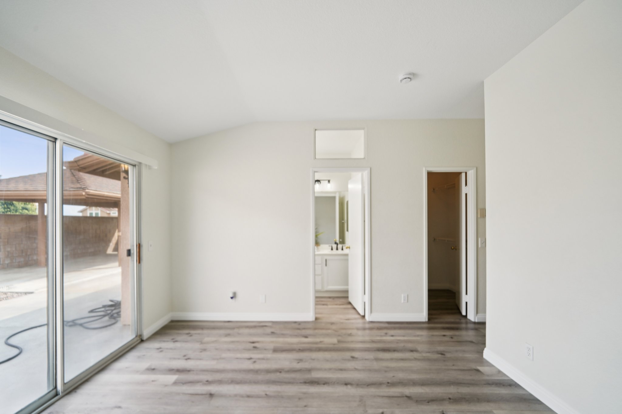 N Daisy Dr-S1809-023.jpg