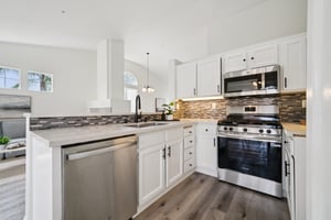N Daisy Dr-S1809-016.jpg