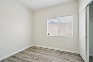N Daisy Dr-S1809-033.jpg