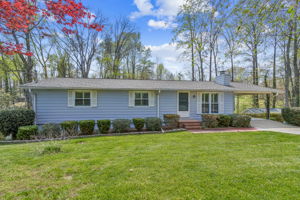 Welcome to 3335 Dogwood Cir