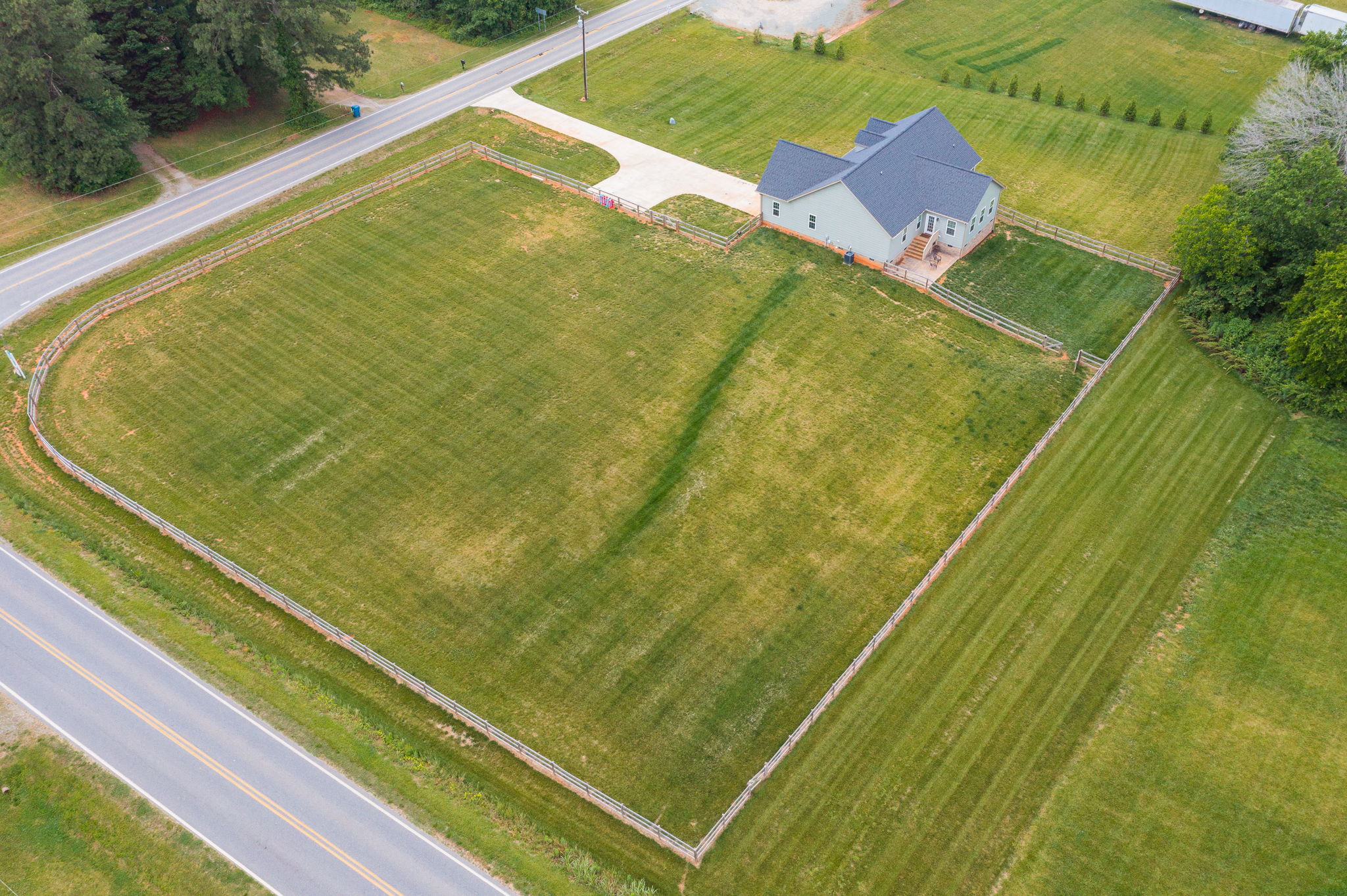 3335 Huffine Mill Rd-29