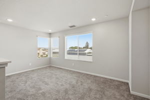 020_F8_3335 Las Rosas Ave