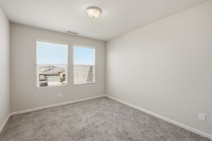 024_F8_3335 Las Rosas Ave