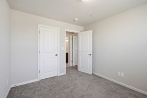 025_F8_3335 Las Rosas Ave