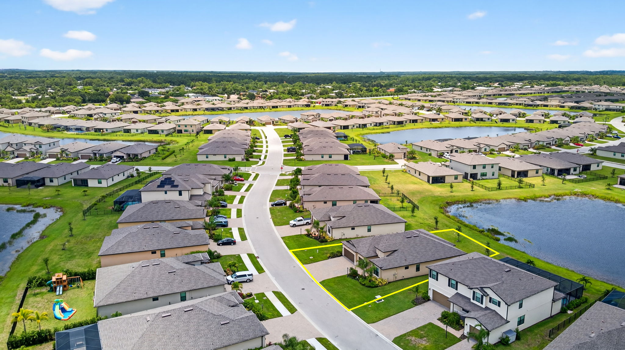 Aerial Front Exterior 2 - lot line