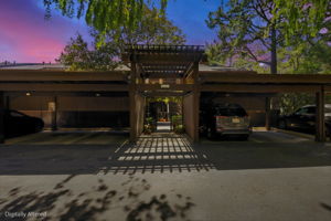  Photo 0