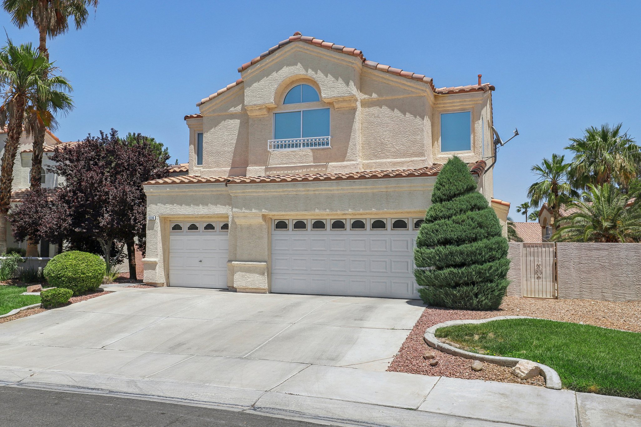 Indian Moon Dr-003.jpg