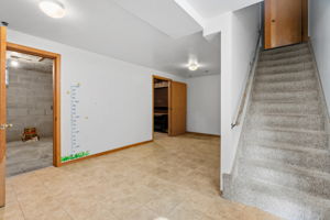  Photo 50