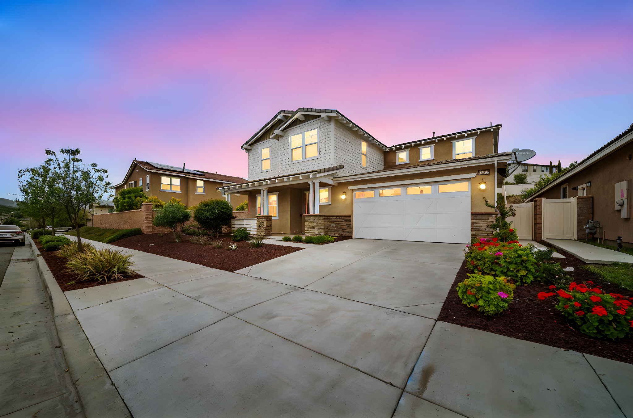 4-33378 Barmetta Ln day to dusk.jpeg