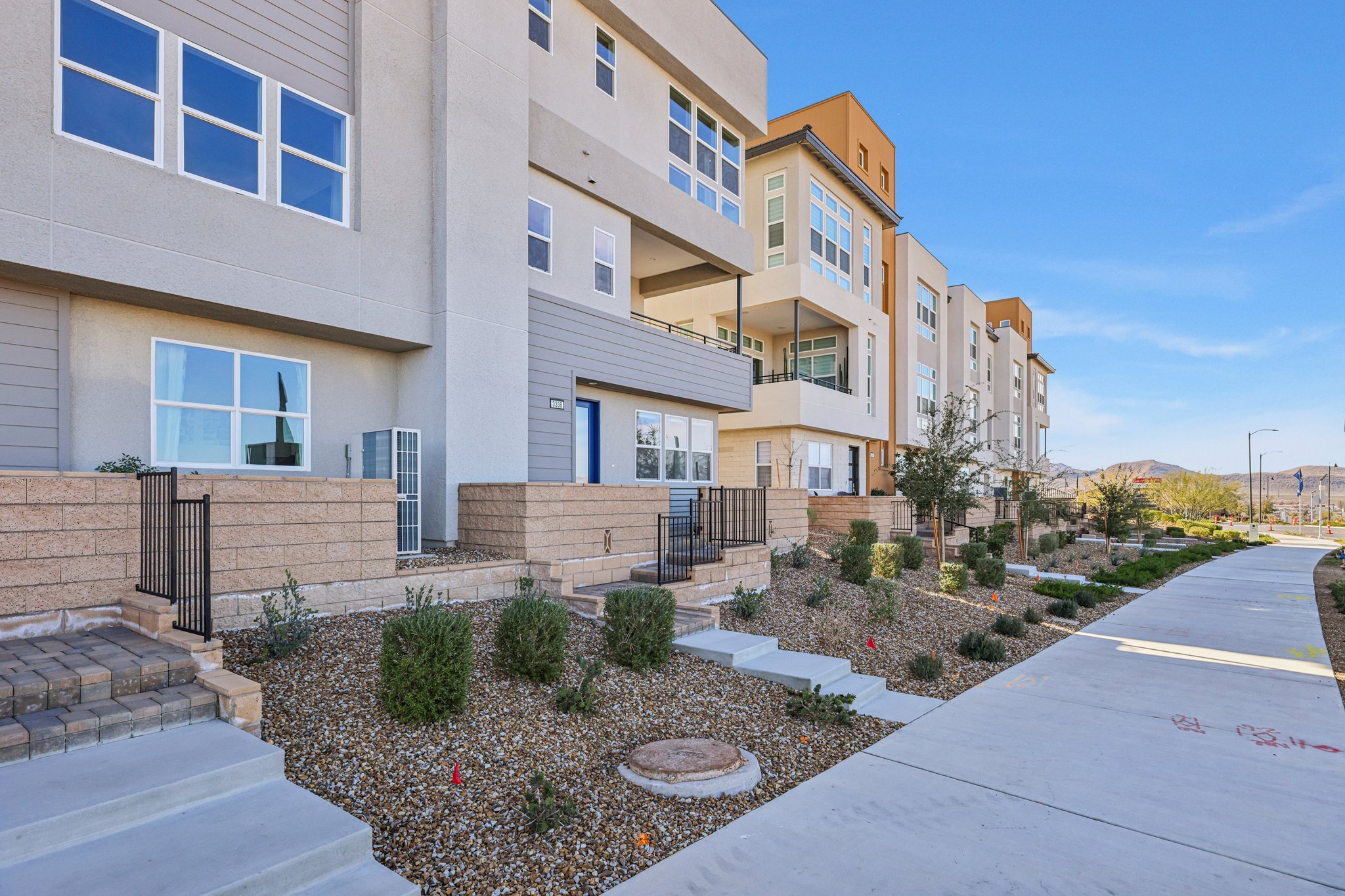 Esker Rdg Ave-S2801-007.jpg