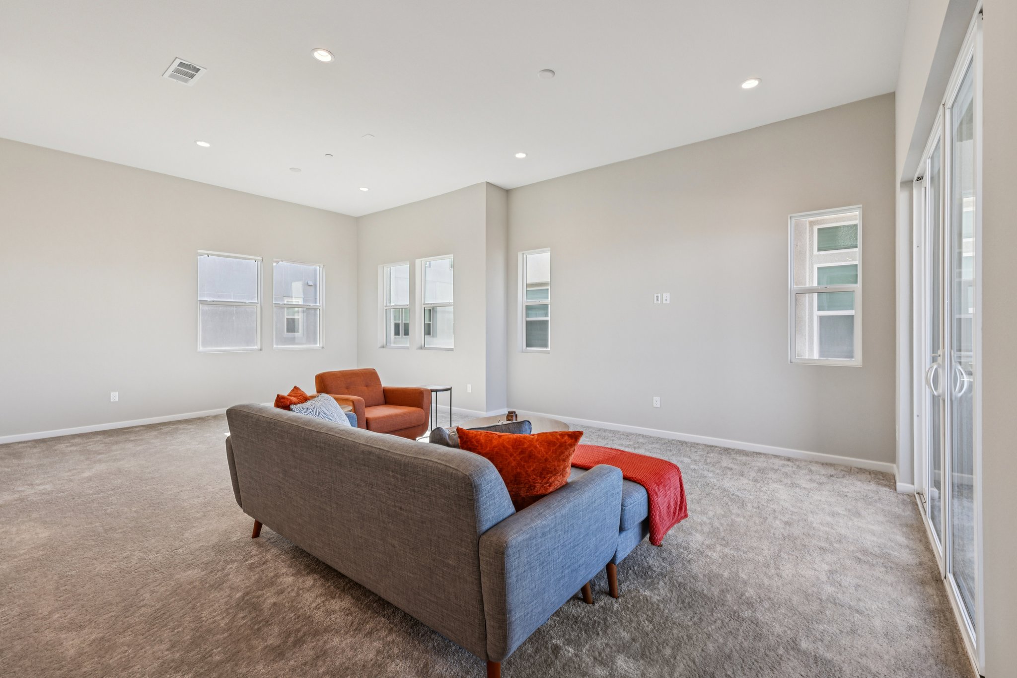 Esker Rdg Ave-S2801-010.jpg