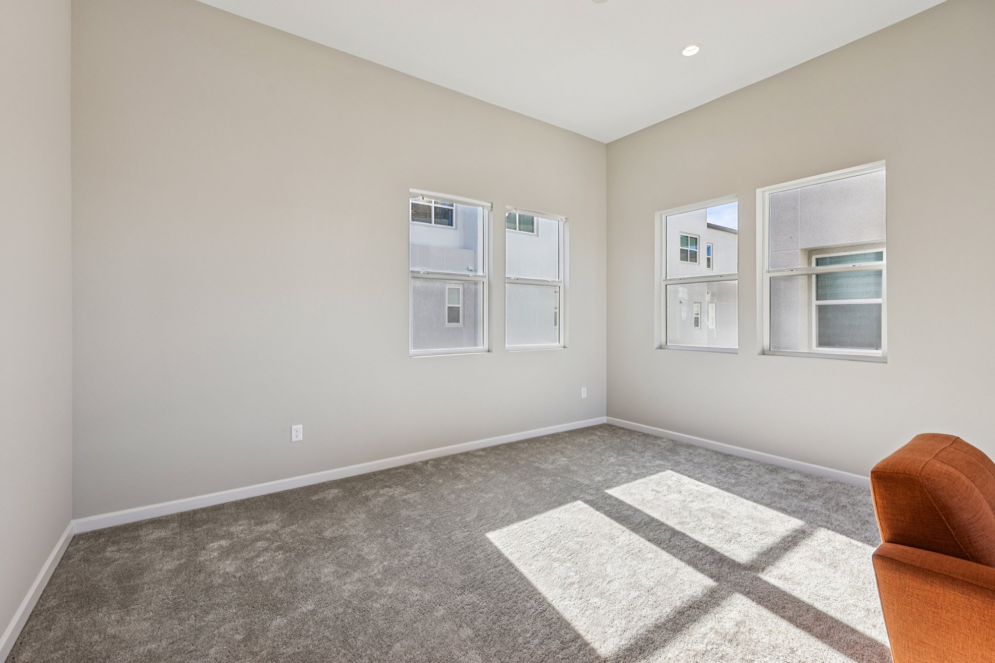 Esker Rdg Ave-S2801-014.jpg