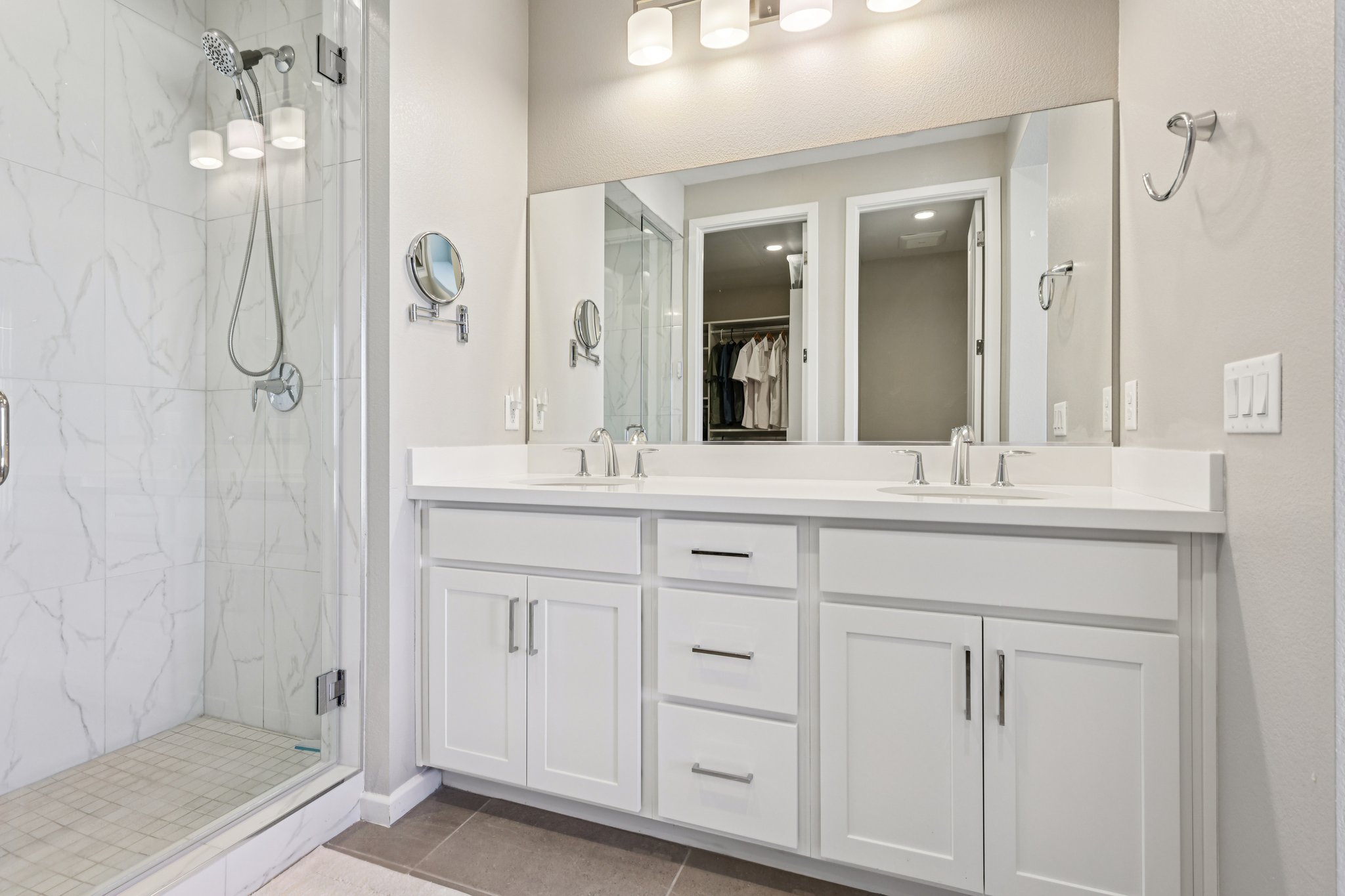 Esker Rdg Ave-S2801-042.jpg