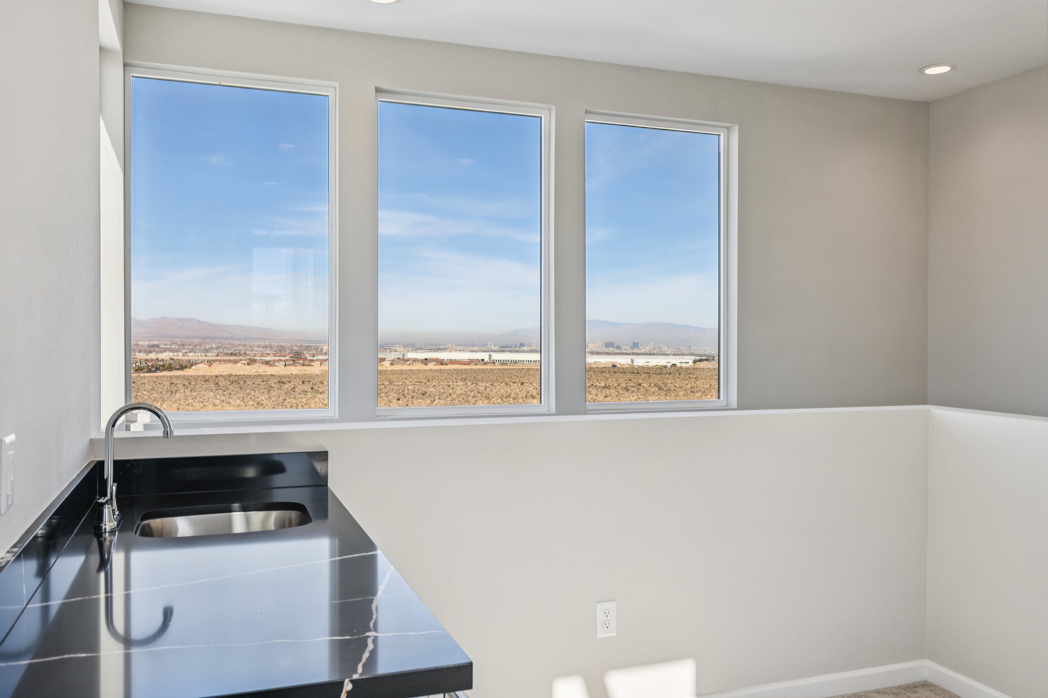 Esker Rdg Ave-S2801-055.jpg