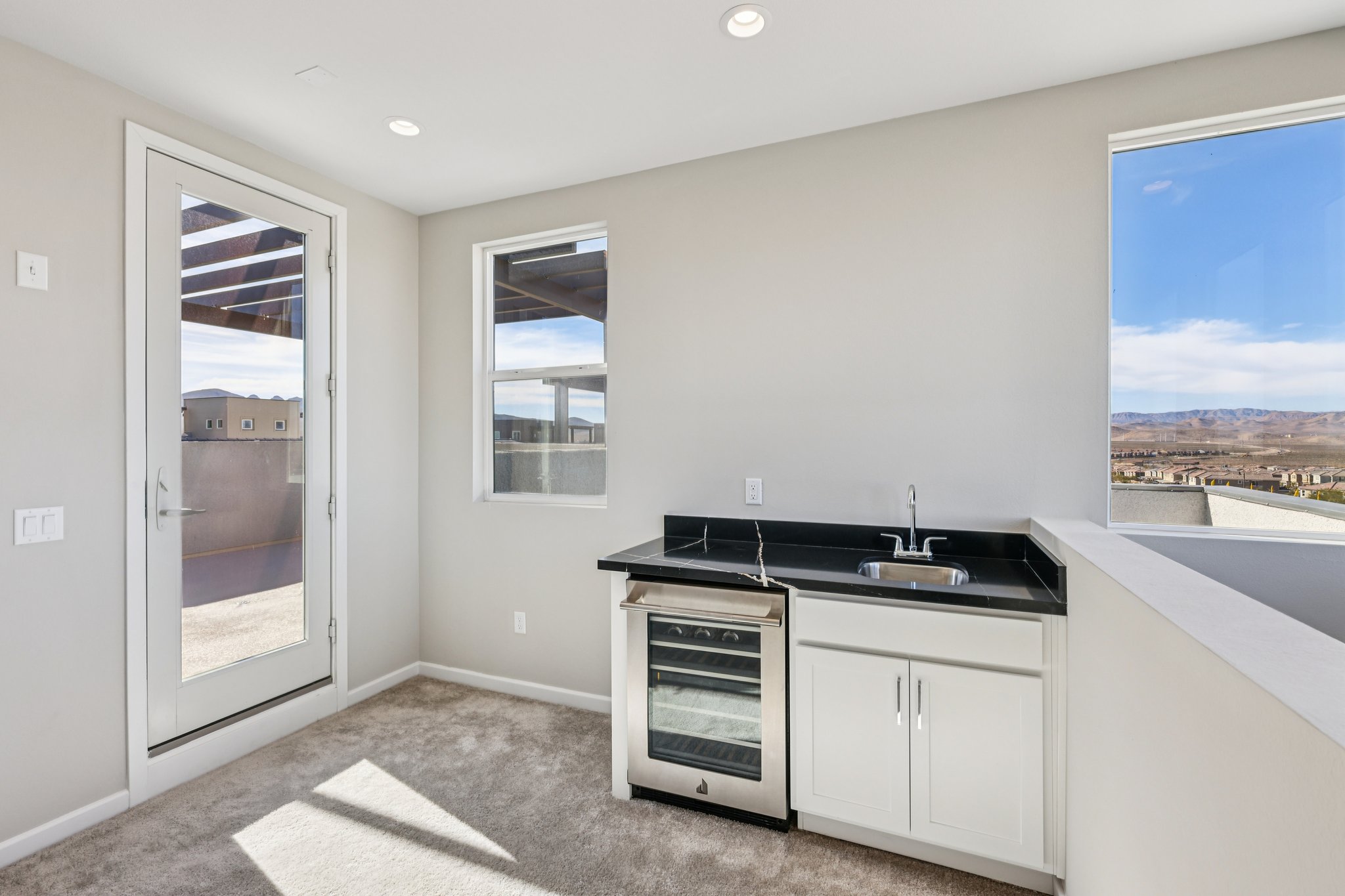 Esker Rdg Ave-S2801-057.jpg