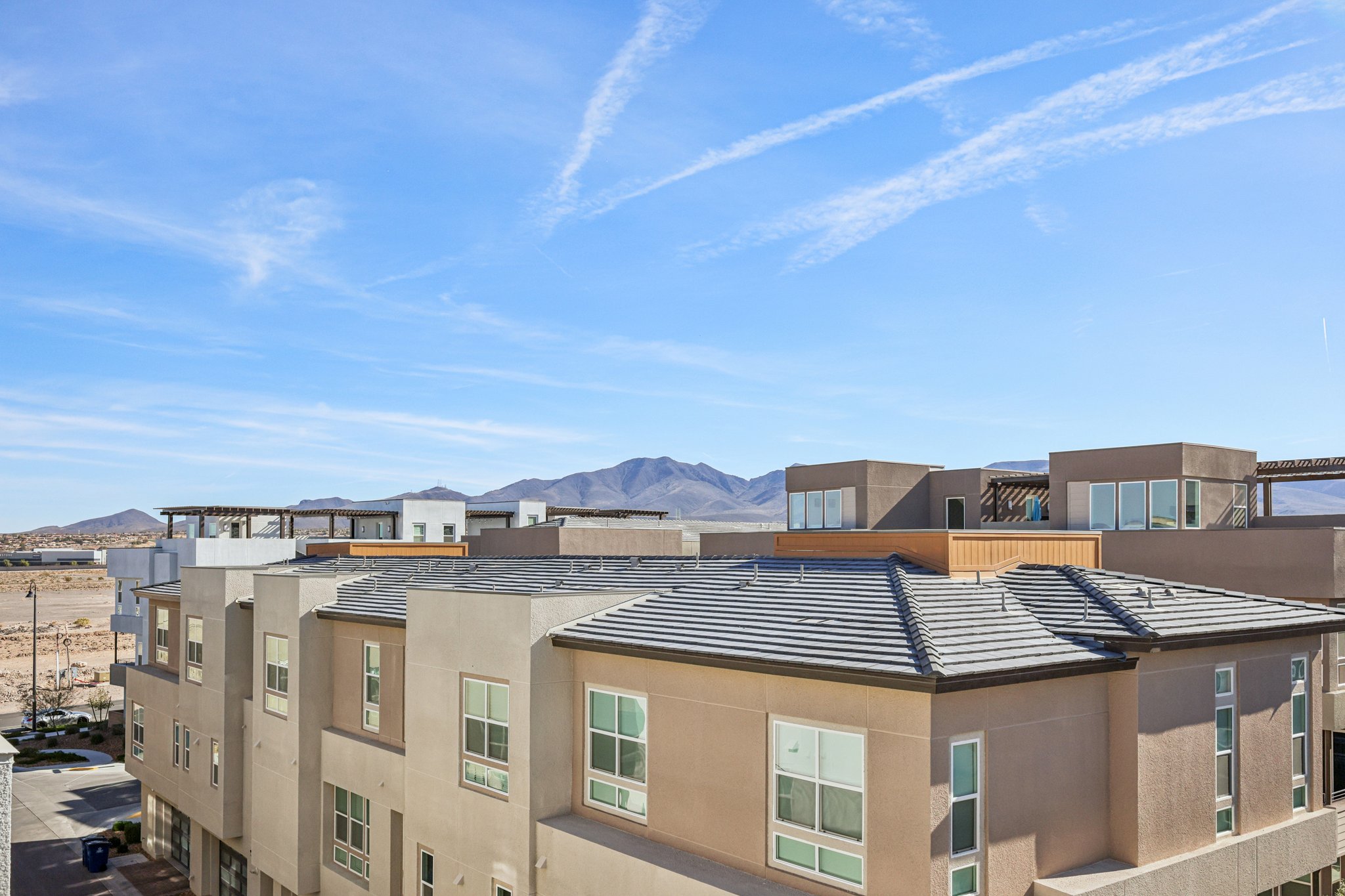 Esker Rdg Ave-S2801-072.jpg