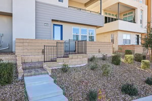 Esker Rdg Ave-S2801-002.jpg