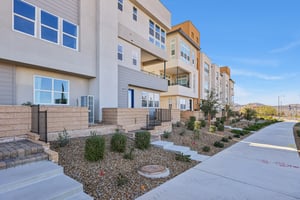 Esker Rdg Ave-S2801-007.jpg