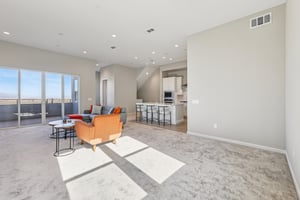 Esker Rdg Ave-S2801-016.jpg