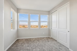 Esker Rdg Ave-S2801-030.jpg