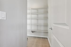 Esker Rdg Ave-S2801-032.jpg