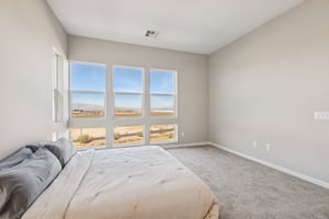 Esker Rdg Ave-S2801-040.jpg