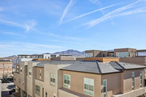 Esker Rdg Ave-S2801-072.jpg