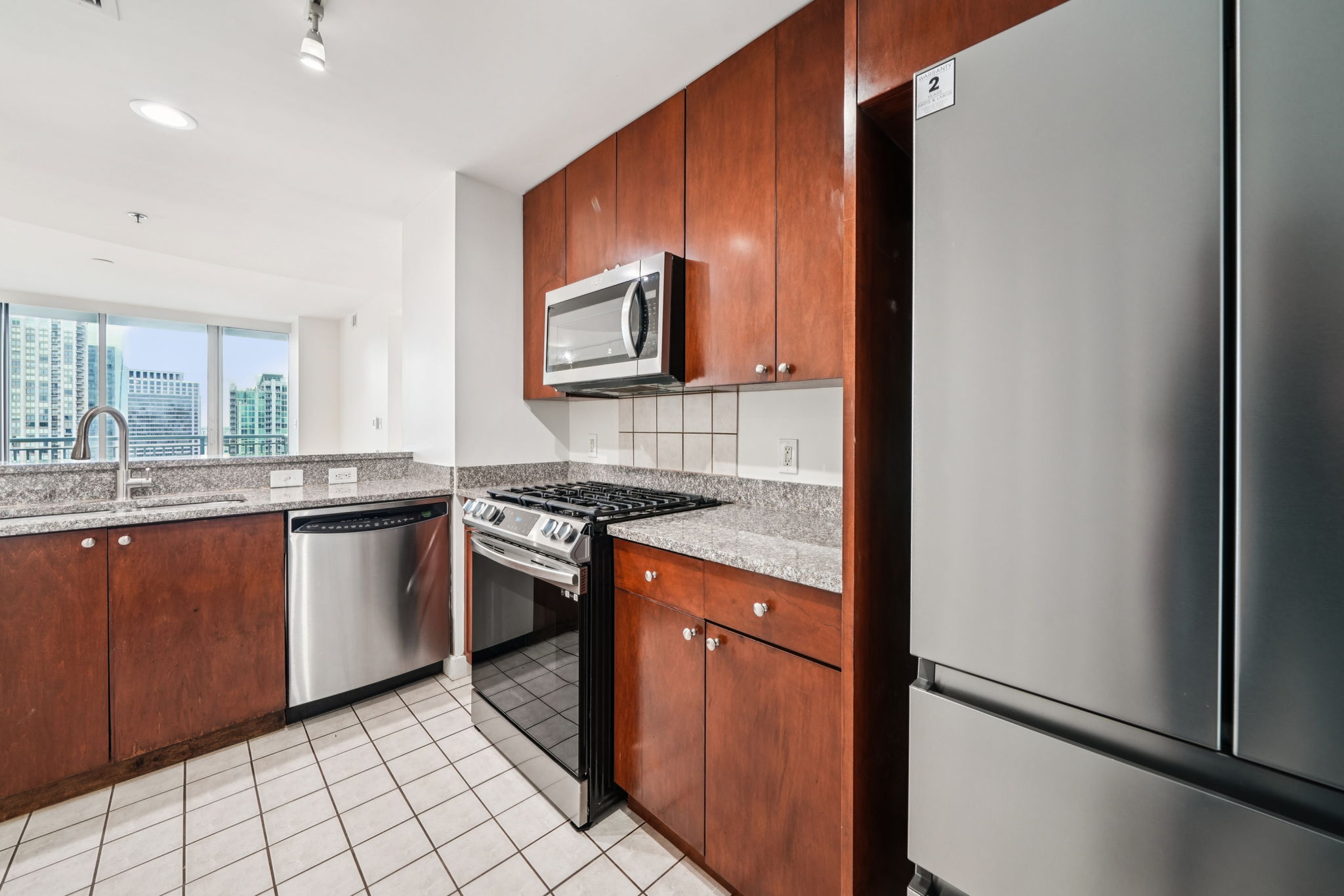 Peachtree Rd NE Unit 1907-1308-009