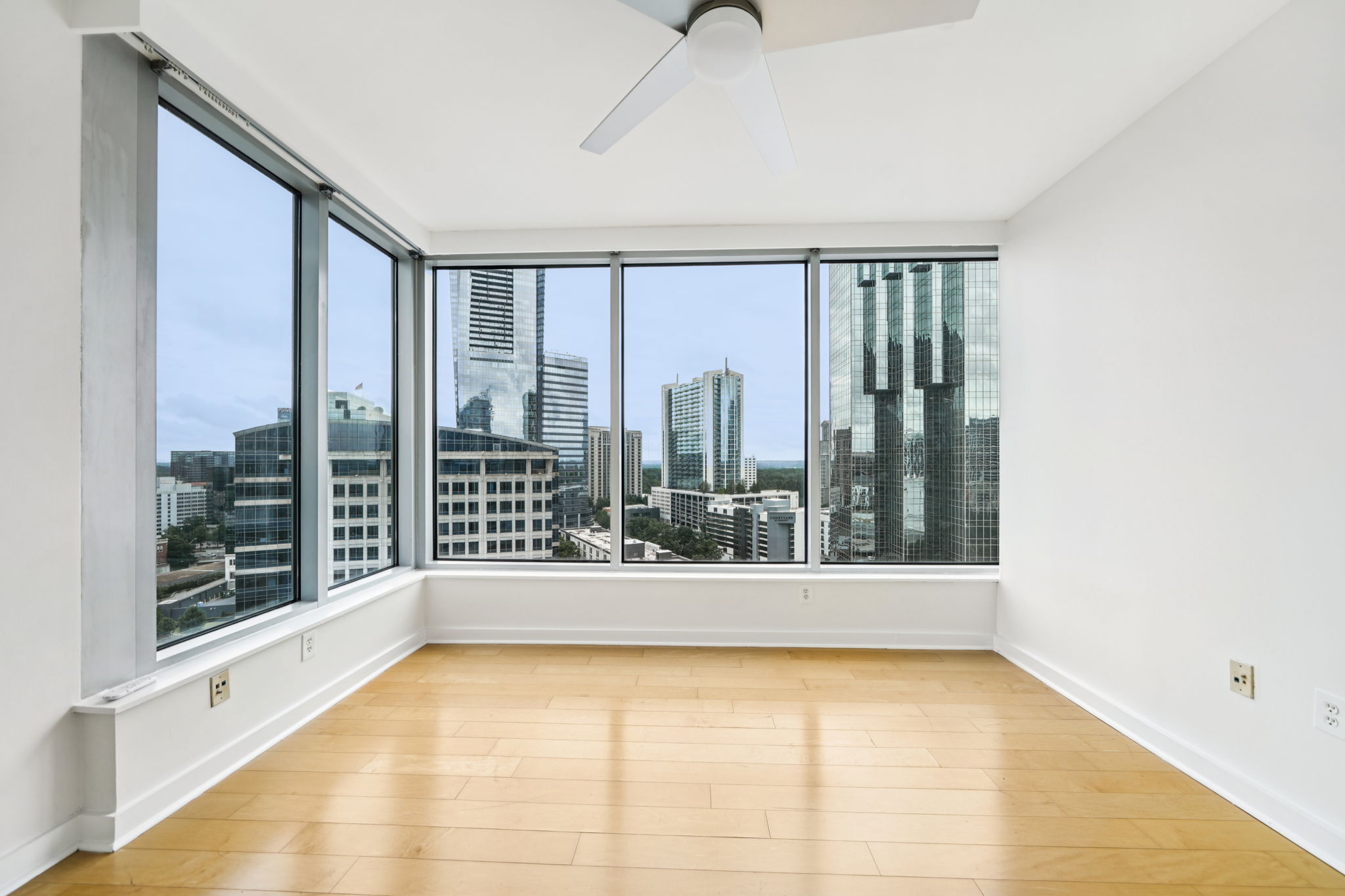 Peachtree Rd NE Unit 1907-1308-018