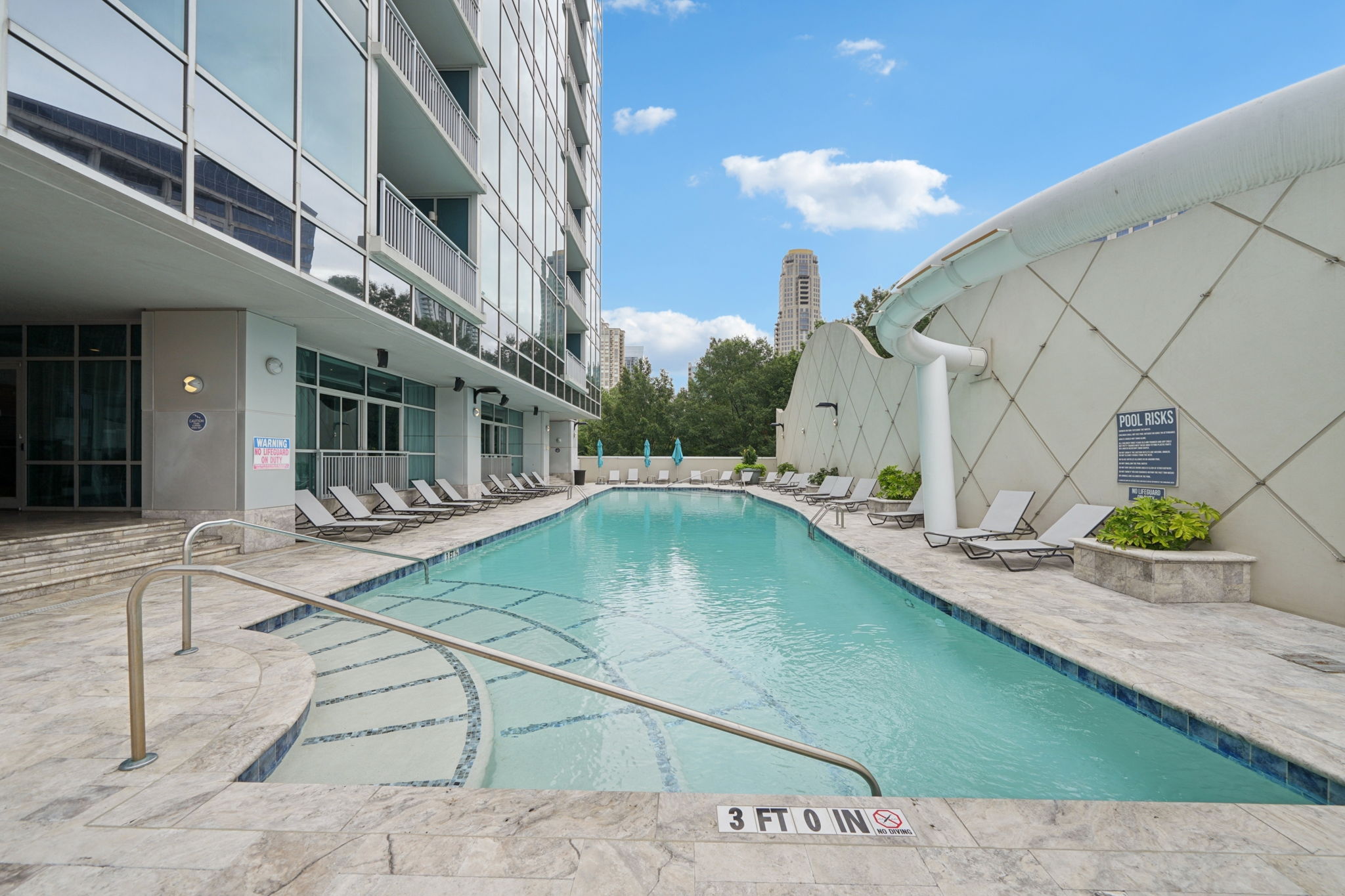Peachtree Rd NE-1308-915