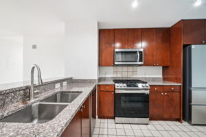 Peachtree Rd NE Unit 1907-1308-008