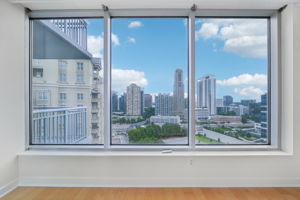 Peachtree Rd NE Unit 1907-1308-016