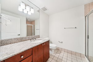 Peachtree Rd NE Unit 1907-1308-017