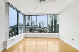 Peachtree Rd NE Unit 1907-1308-018